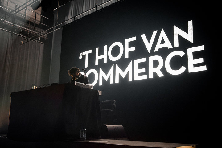t' Hof Van Commerce @ de Warande, foto 1, foto's door Erwin Evrard - FrontView Magazine