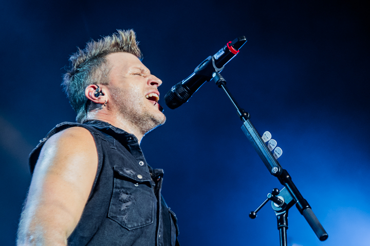 Three Days Grace @ 013, picture 11, photographed by Erwin Evrard - FrontView Magazine