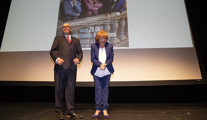 An Nelissen wordt burgemeester in 't Schoon Verdiep @ Theater Elckerlyc, picture 7, photographed by dirk janssens - FrontView Magazine