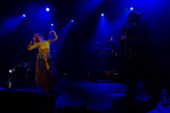 Aurora @ Trix, foto 8, foto's door Kris Saelen - FrontView Magazine