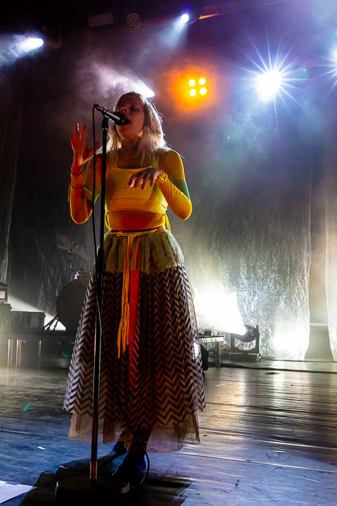 Aurora @ Trix, foto 16, foto's door Kris Saelen - FrontView Magazine