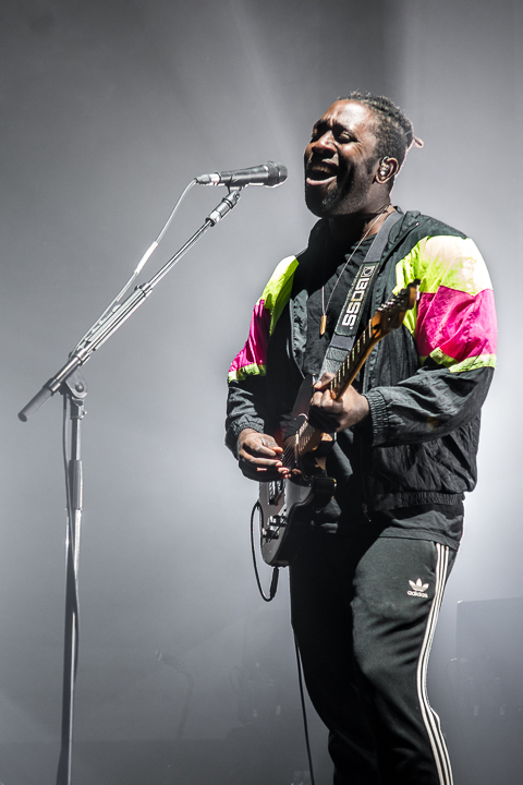 Bloc Party @ Vorst Nationaal, picture 2, photographed by Erwin Evrard - FrontView Magazine