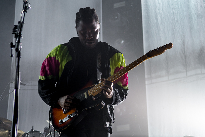 Bloc Party @ Vorst Nationaal, picture 8, photographed by Erwin Evrard - FrontView Magazine