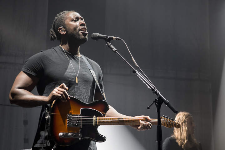 Bloc Party @ Vorst Nationaal, picture 10, photographed by Erwin Evrard - FrontView Magazine