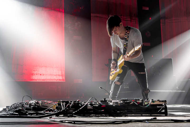 Bloc Party @ Vorst Nationaal, picture 11, photographed by Erwin Evrard - FrontView Magazine