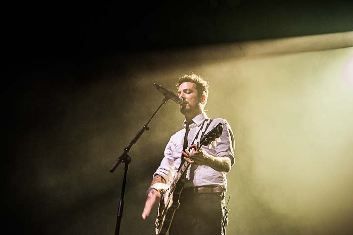 Frank Turner & the sleeping souls. @ 013 Tilburg, foto 1, foto's door Gert Daemen - FrontView Magazine