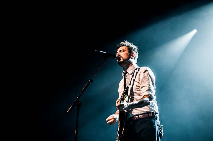 Frank Turner & the sleeping souls. @ 013 Tilburg, foto 2, foto's door Gert Daemen - FrontView Magazine