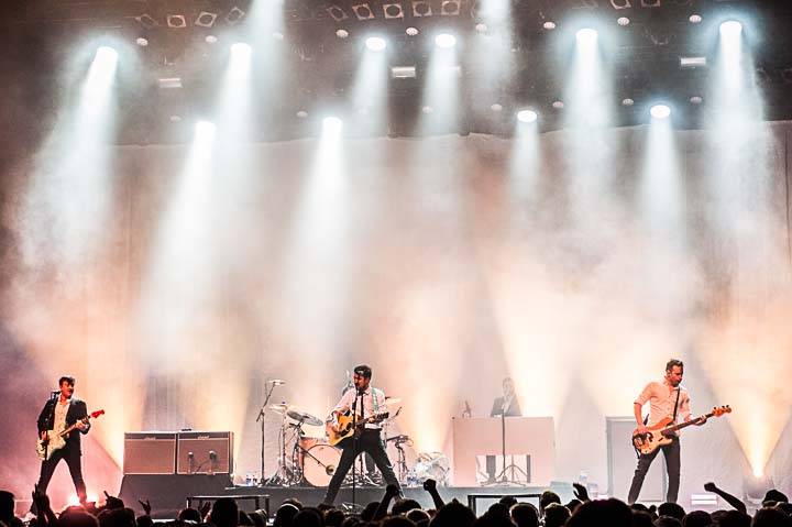 Frank Turner & the sleeping souls. @ 013 Tilburg, foto 22, foto's door Gert Daemen - FrontView Magazine