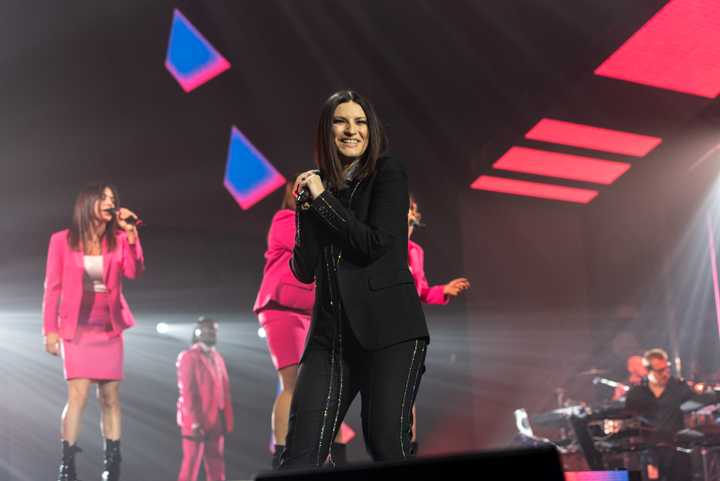 Laura Pausini World Tour 2018 @ Vorst Nationaal, picture 4, photographed by Johan Van Buggenhout - FrontView Magazine