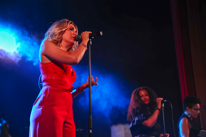 Showcase Silvy @ Theadrome Wilrijk, picture 9, photographed by Peter Minnebo - FrontView Magazine