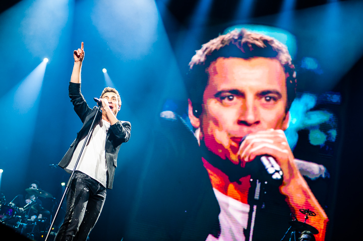 Niels Destadsbader - dertig @ Sportpaleis, foto 2, foto's door Dimitri Vanlommel - FrontView Magazine
