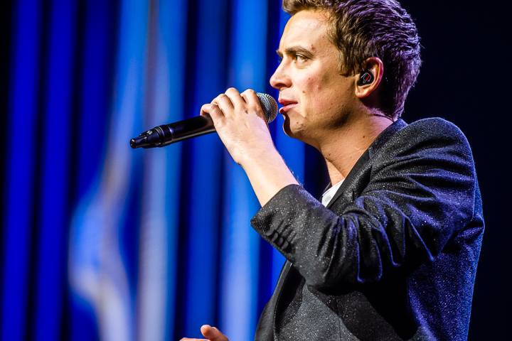 Niels Destadsbader - dertig @ Sportpaleis, foto 15, foto's door Dimitri Vanlommel - FrontView Magazine