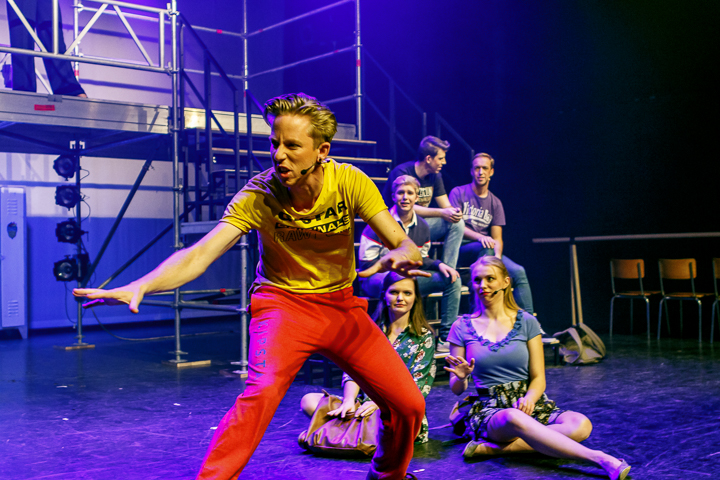 FAME - The Musical @ CC De Mol, picture 2, photographed by Alex Wyckmans - FrontView Magazine