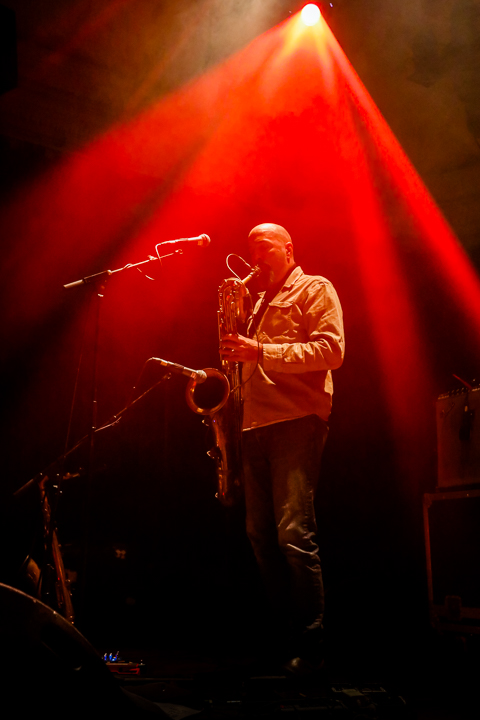 Vapors of Morphine @ De Casino, picture 5, photographed by Chris Lippens - FrontView Magazine