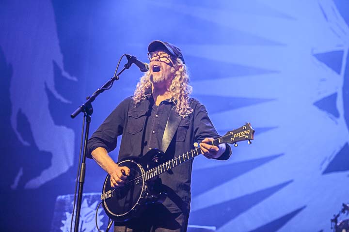 Levellers @ De Roma, picture 14, photographed by Gert Daemen - FrontView Magazine