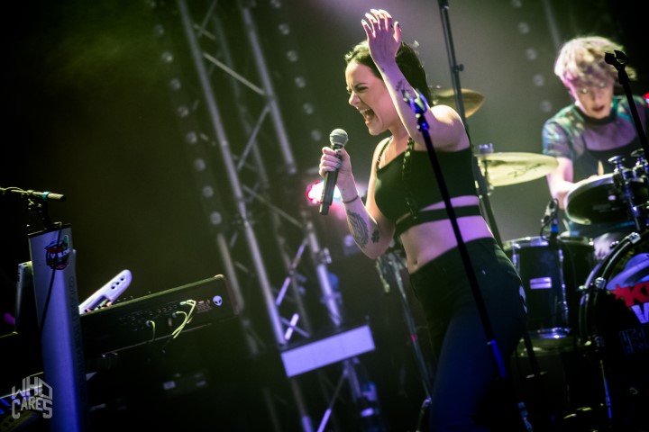 Kim Wilde @ Depot Leuven, picture 12, photographed by Luc Luyten - FrontView Magazine
