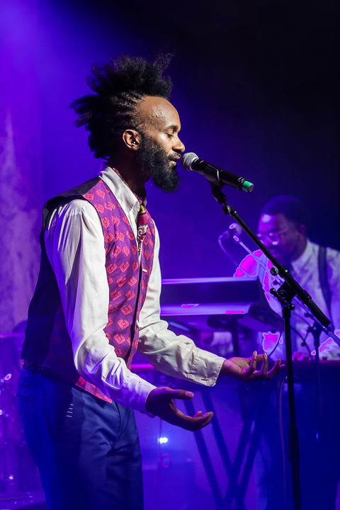 Fantastic Negrito @ De Roma, picture 15, photographed by Chris Lippens - FrontView Magazine