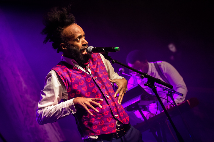 Fantastic Negrito @ De Roma, picture 16, photographed by Chris Lippens - FrontView Magazine