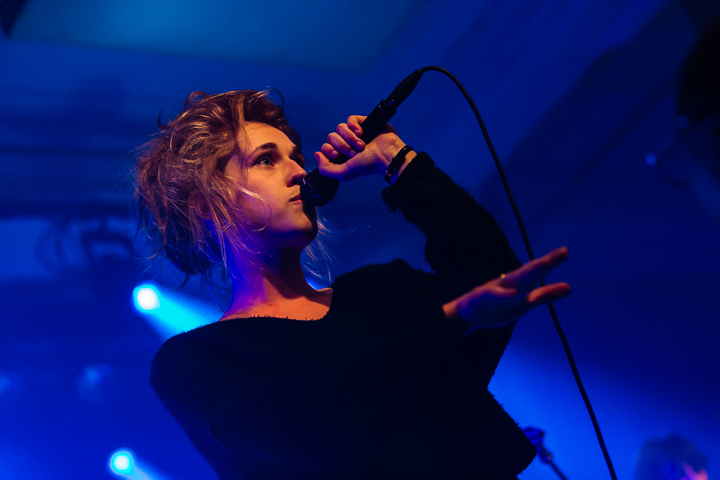Josephine @ De Roma, picture 6, photographed by Chris Lippens - FrontView Magazine