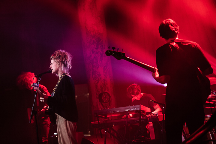 Josephine @ De Roma, picture 8, photographed by Chris Lippens - FrontView Magazine