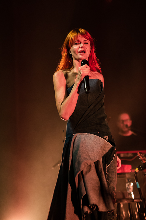 Axelle Red @ Het Depot, picture 4, photographed by Chris Lippens - FrontView Magazine