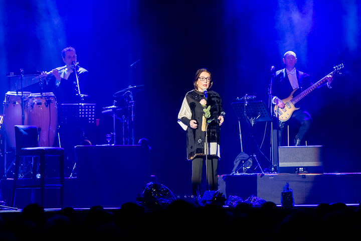 Nana Mouskouri - Forever Young Tour @ De Roma, foto 8, foto's door Dimitri Vanlommel - FrontView Magazine