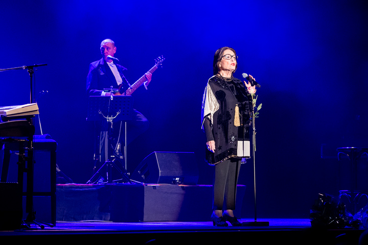 Nana Mouskouri - Forever Young Tour @ De Roma, foto 12, foto's door Dimitri Vanlommel - FrontView Magazine
