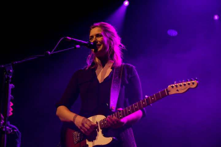 Maaike Ouboter @ Het Depot, picture 4, photographed by Dieter Boone - FrontView Magazine
