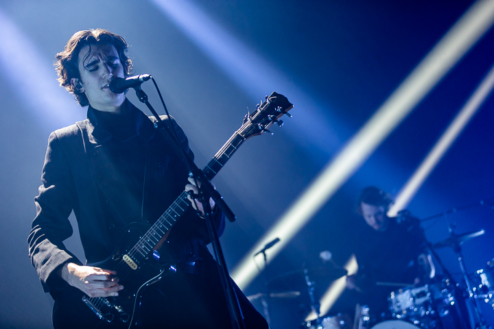 Tamino @ Ancienne Belgique, picture 6, photographed by Chris Lippens - FrontView Magazine