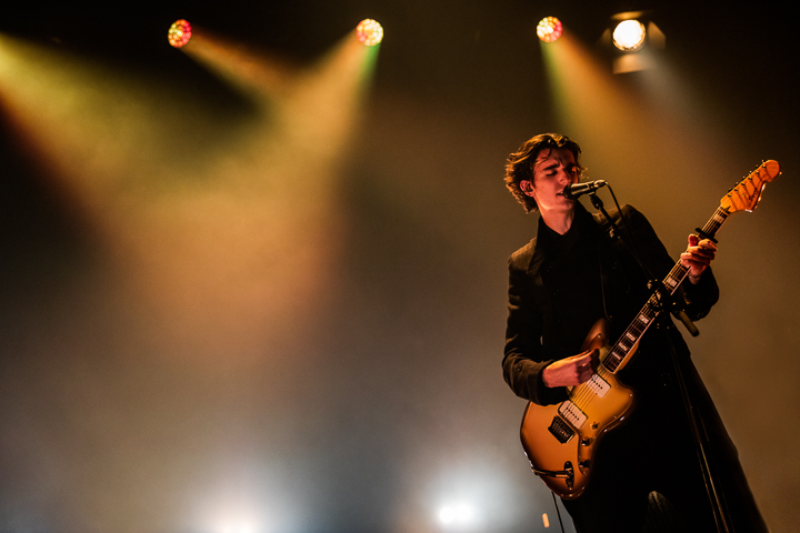 Tamino @ Ancienne Belgique, picture 10, photographed by Chris Lippens - FrontView Magazine