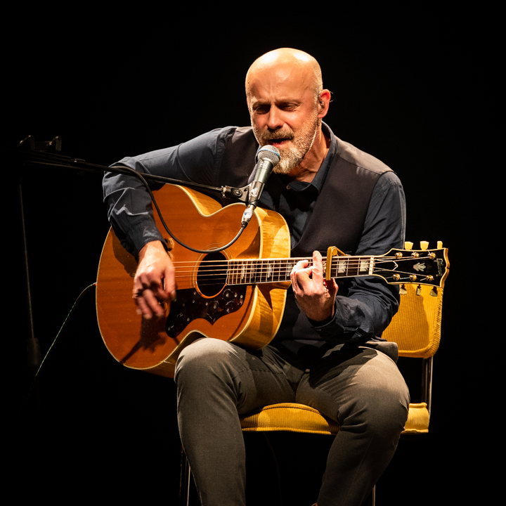 K's Choice @ Capitole Gent, foto 6, foto's door Tim Delmoitie - FrontView Magazine