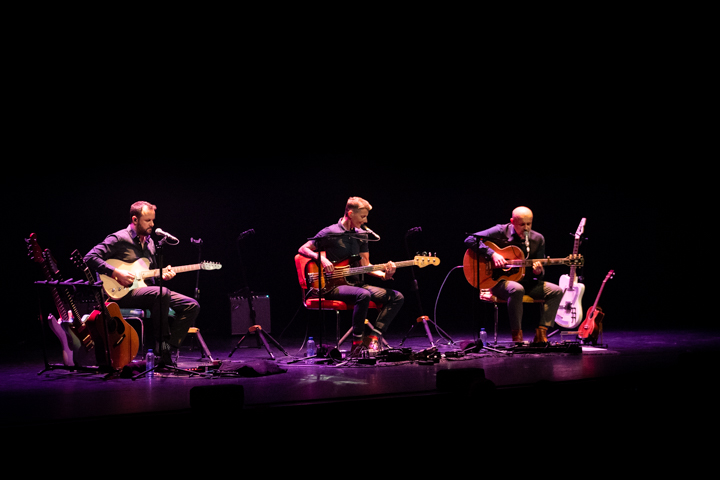 K's Choice @ Capitole Gent, foto 17, foto's door Tim Delmoitie - FrontView Magazine