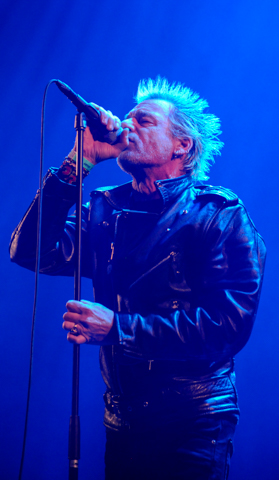 Sinner's Day 2018 @ Limburghal Genk, picture 8, photographed by Peter Minnebo - FrontView Magazine