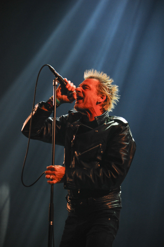 Sinner's Day 2018 @ Limburghal Genk, picture 10, photographed by Peter Minnebo - FrontView Magazine