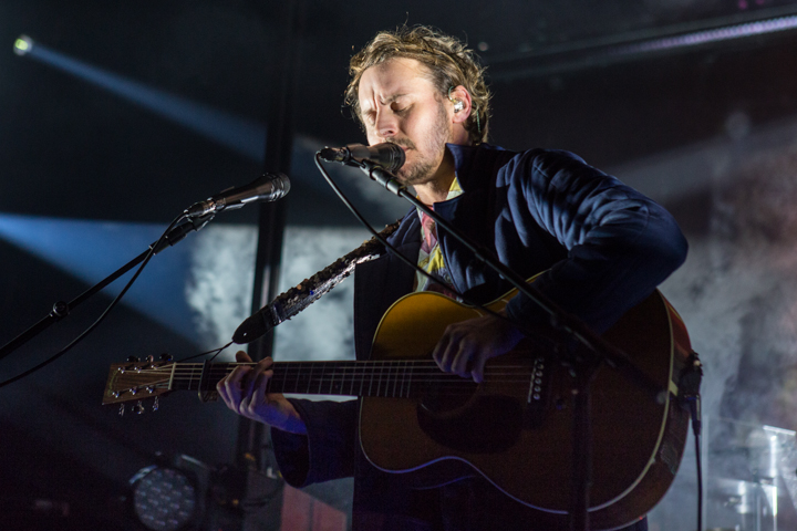 Ben Howard @ Vorst, picture 6, photographed by Dieter  Boone - FrontView Magazine