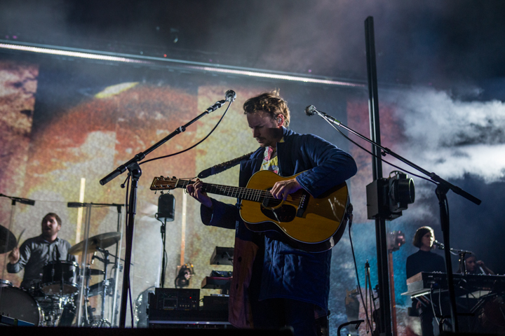 Ben Howard @ Vorst, picture 7, photographed by Dieter  Boone - FrontView Magazine