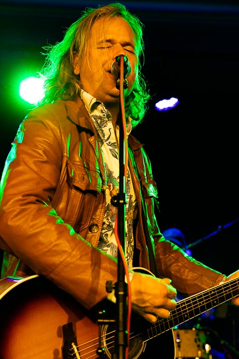 Light of Day Club 27, picture 1, photographed by Kris Saelen - FrontView Magazine