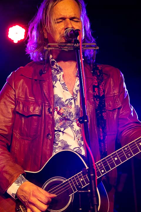 Light of Day Club 27, picture 8, photographed by Kris Saelen - FrontView Magazine