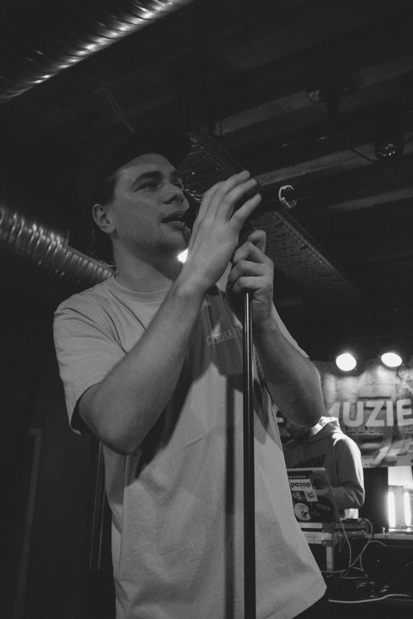 Brihang @ Warmste avond in Pand A, picture 20, photographed by Ruben Vandeweijer - FrontView Magazine