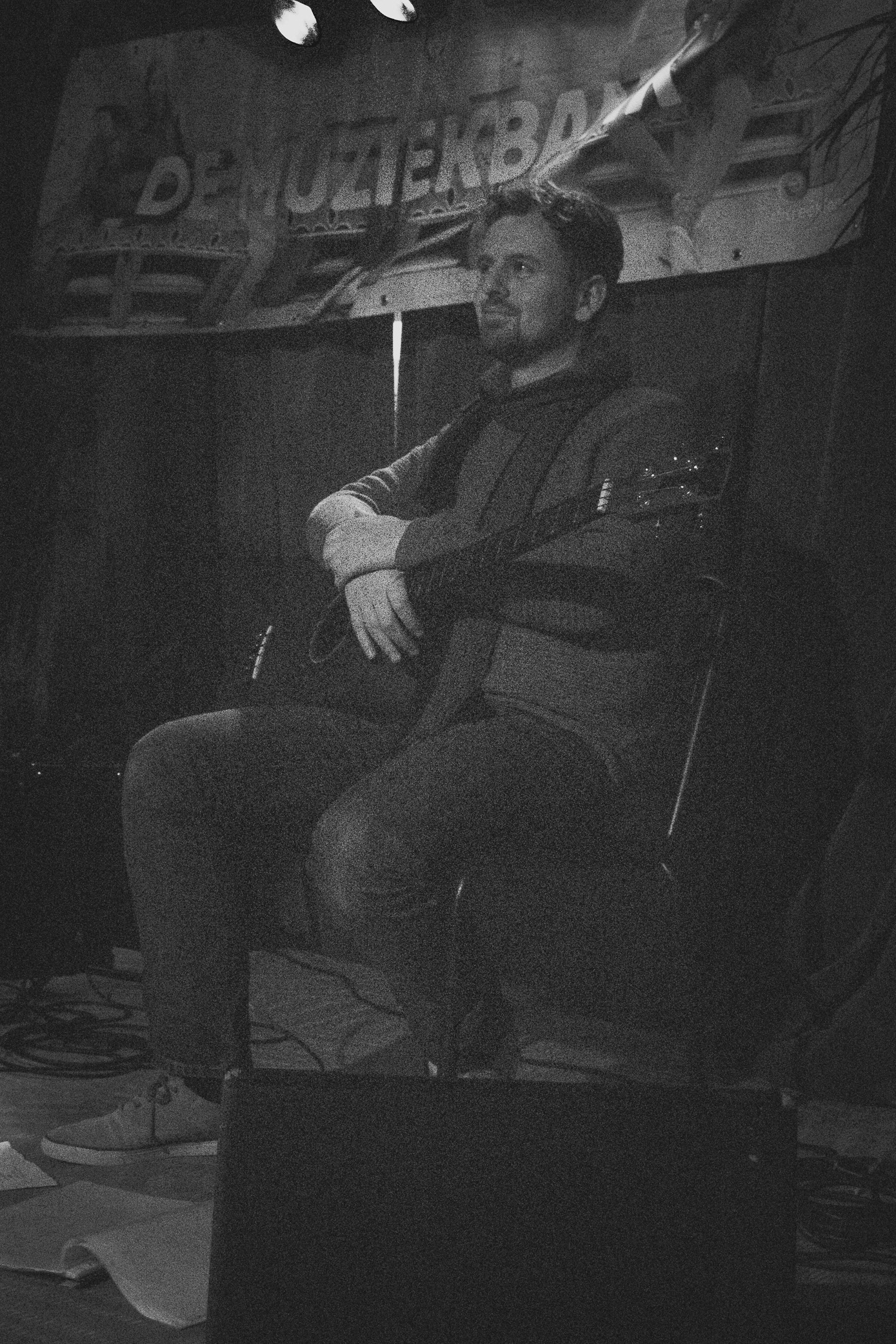 Het onderspit @ Warmste avond in Pand A, picture 3, photographed by Ruben Vandeweijer - FrontView Magazine