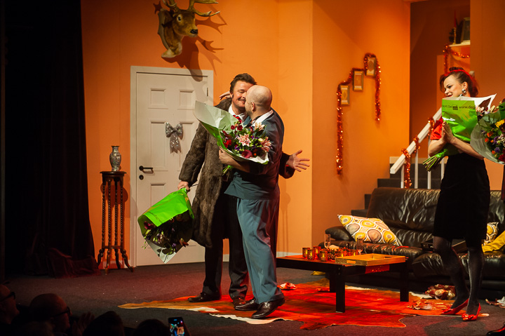 Première Krakers onder de Kerstboom @ Rode zaal - Fakkeltheater, picture 28, photographed by Goele Bormans - FrontView Magazine