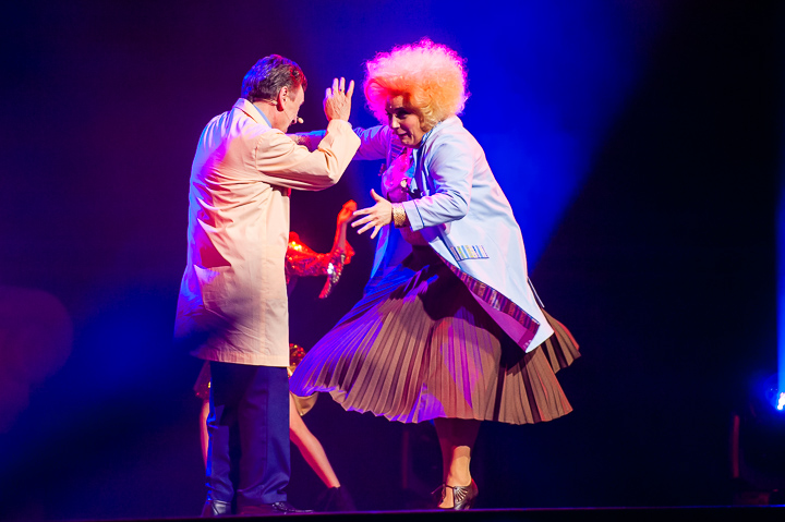 Samson & Gert Kerstshow 2018 @ Plospsa Theater, foto 80, foto's door Goele Bormans - FrontView Magazine
