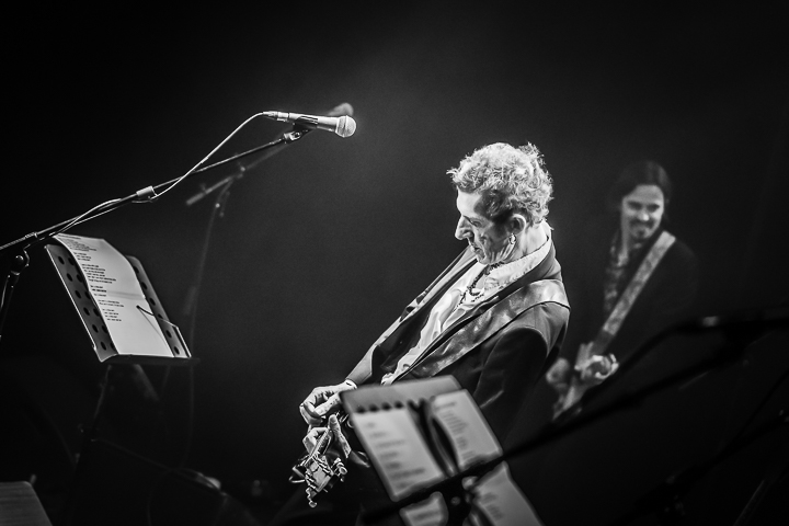 Willy Willy and The Voodoo Band @ De Casino, picture 9, photographed by Danny Wagemans - FrontView Magazine