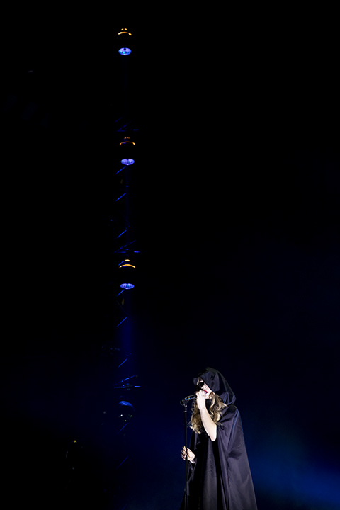 Hooverphonic @ Lotto arena, picture 1, photographed by Frank Lambrechts - FrontView Magazine