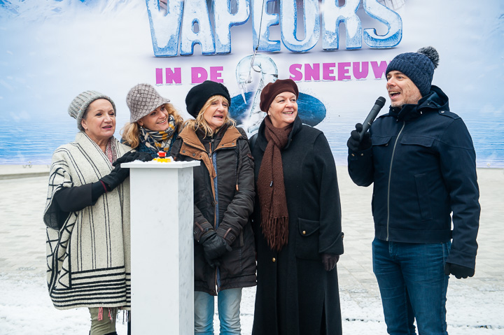 Persvoorstelling Vapeurs 2 @ Operaplein, foto 11, foto's door Goele Bormans - FrontView Magazine