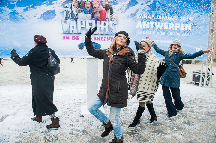 Persvoorstelling Vapeurs 2 @ Operaplein, foto 34, foto's door Goele Bormans - FrontView Magazine