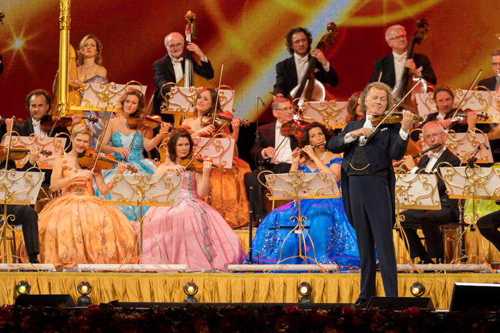 André Rieu @ Sportpaleis Antwerpen, foto 11, foto's door Tim Delmoitie - FrontView Magazine