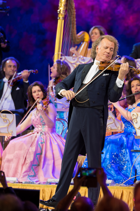 André Rieu @ Sportpaleis Antwerpen, foto 18, foto's door Tim Delmoitie - FrontView Magazine
