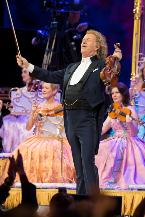 André Rieu @ Sportpaleis Antwerpen, foto 19, foto's door Tim Delmoitie - FrontView Magazine