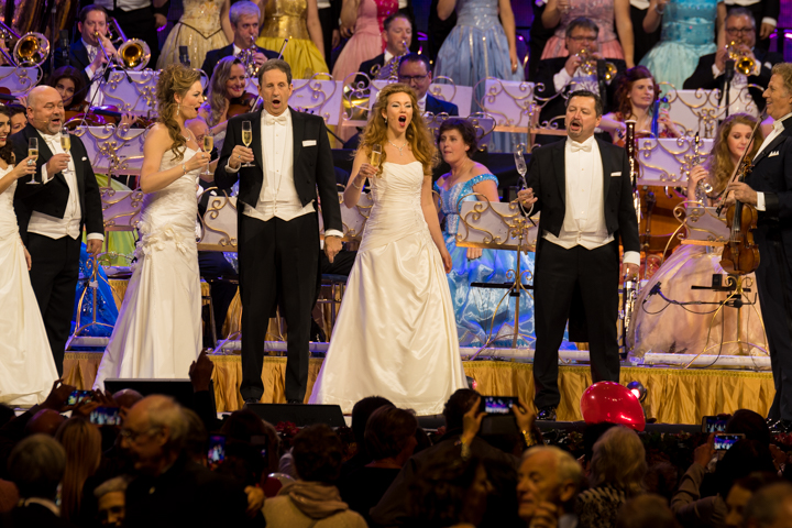 André Rieu @ Sportpaleis Antwerpen, foto 21, foto's door Tim Delmoitie - FrontView Magazine